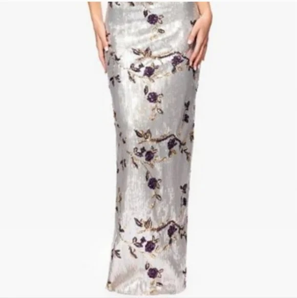Betsy & Adam Silver Strapless Floral Gown - Picture 3 of 11